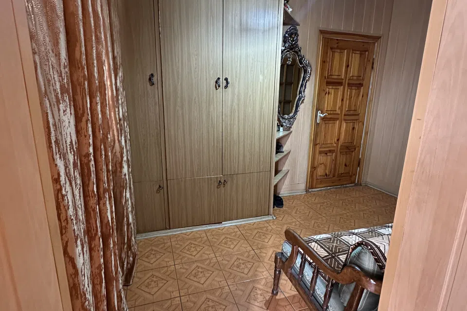 Продаётся 2-этажный дом, 220 м²