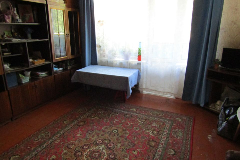 Продаётся 2-комнатная квартира, 49.6 м²