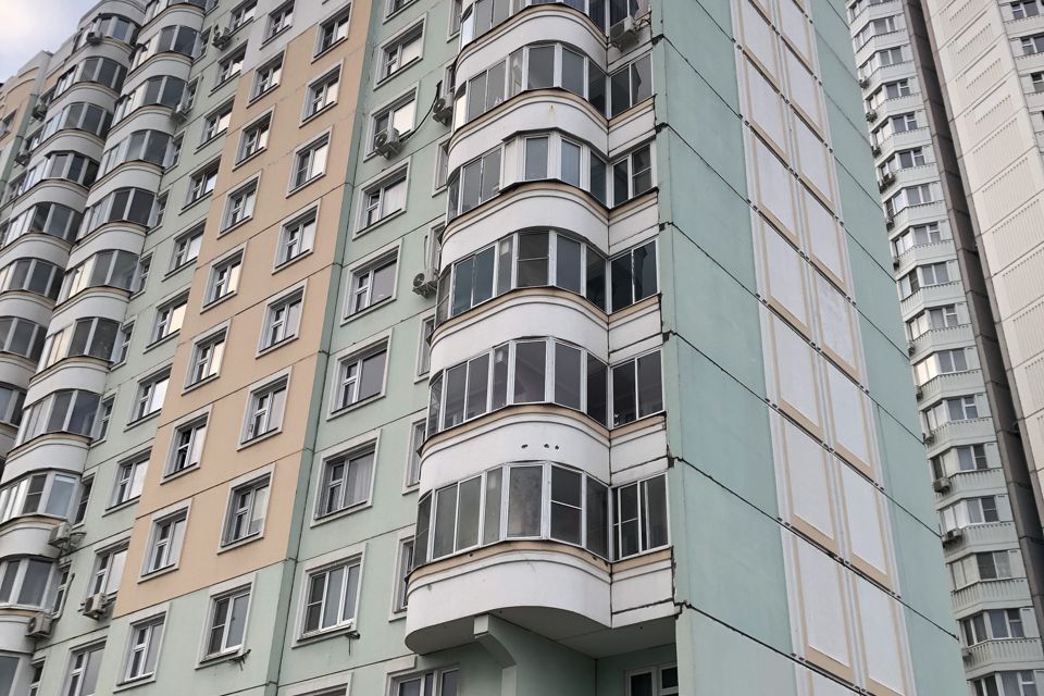 Продаётся 1-комнатная квартира, 35.7 м²