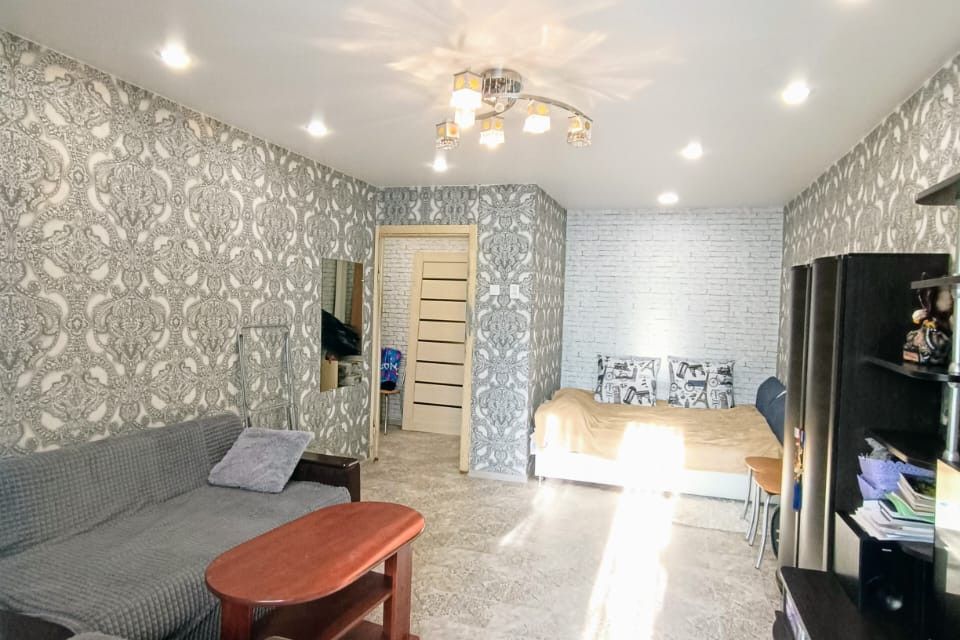 Продаётся 1-комнатная квартира, 38 м²