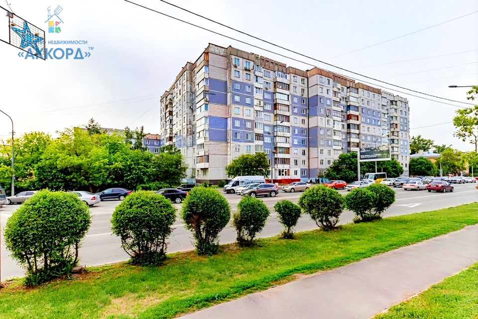 Продаётся 3-комнатная квартира, 72.7 м²