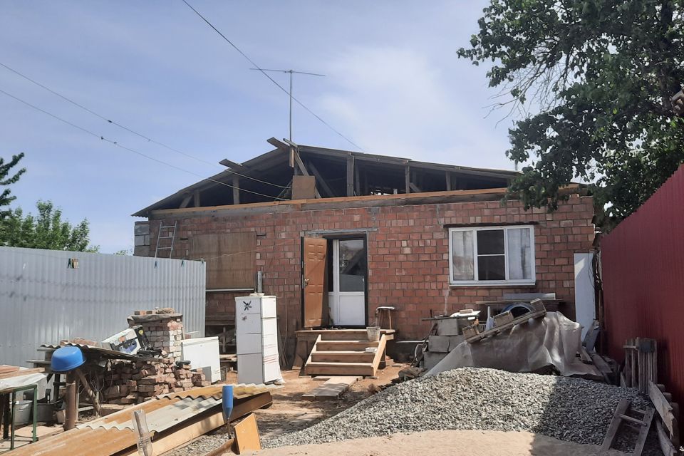 Дом в селе астрахань. Дом в астрахани 2. Набережная тимирязева астрахань. Астрахань пер 3-й анисовый 7. Дом в астрахани 2.