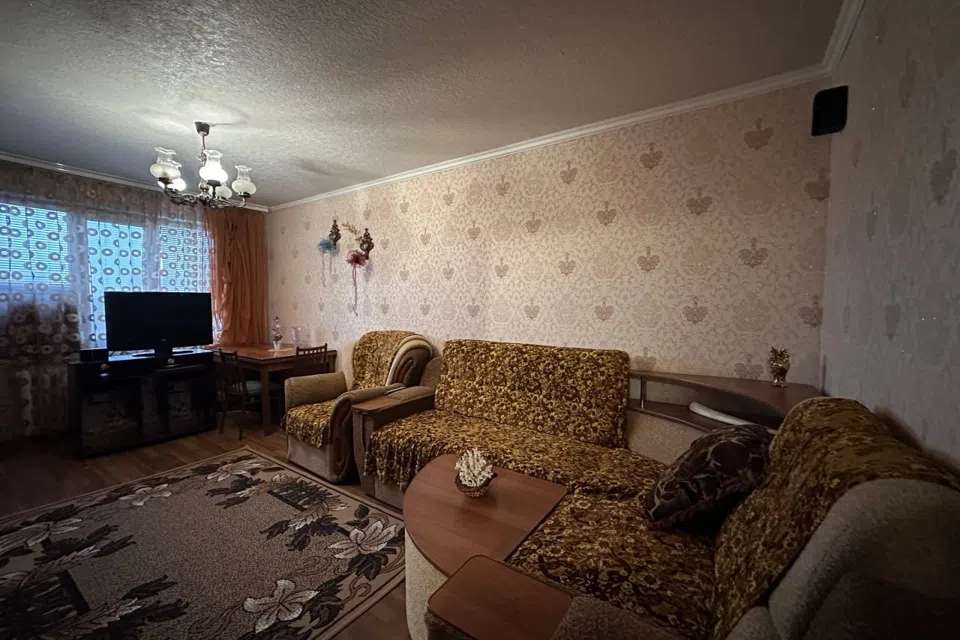 Продаётся 3-комнатная квартира, 67.7 м²