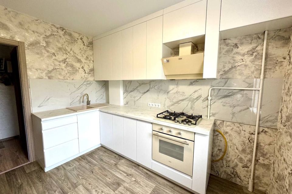 Продаётся 3-комнатная квартира, 72 м²