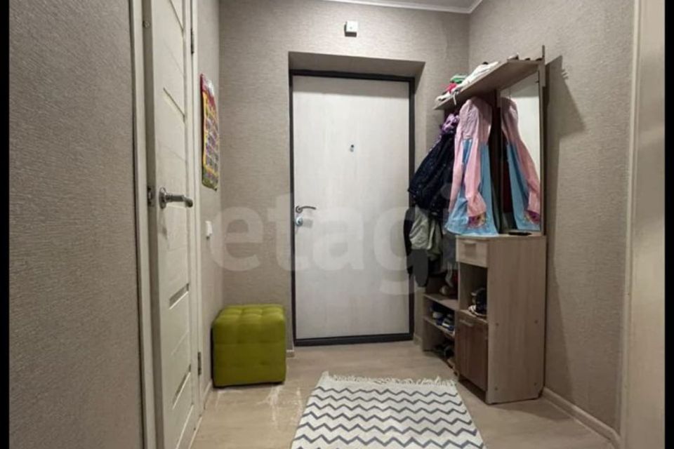 Продаётся 1-комнатная квартира, 36.7 м²