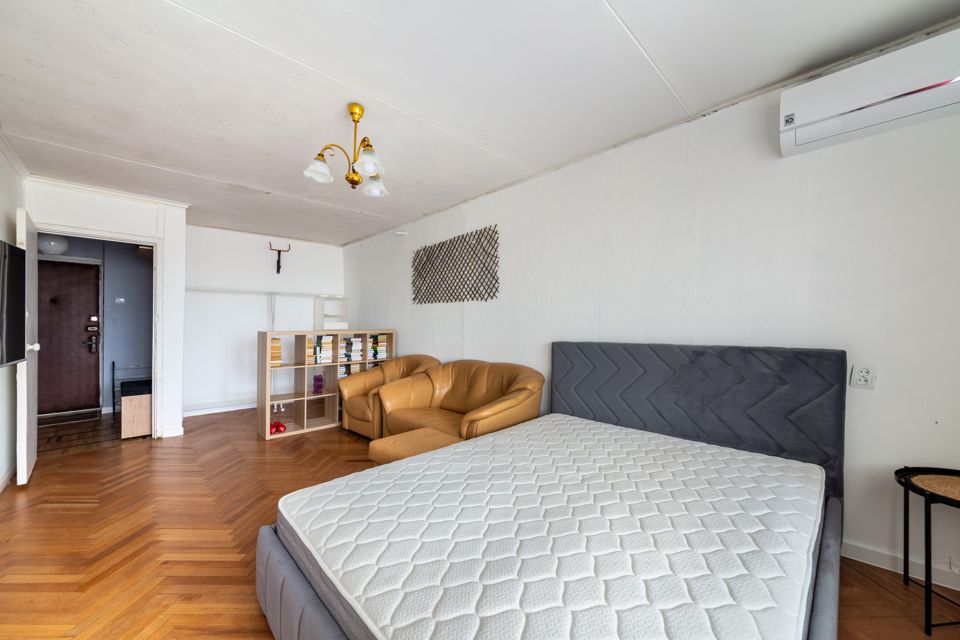 Продаётся 1-комнатная квартира, 41.5 м²