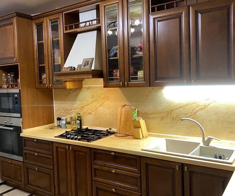 Продаётся 3-комнатная квартира, 105 м²