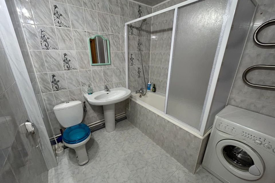 Продаётся 3-комнатная квартира, 57.4 м²