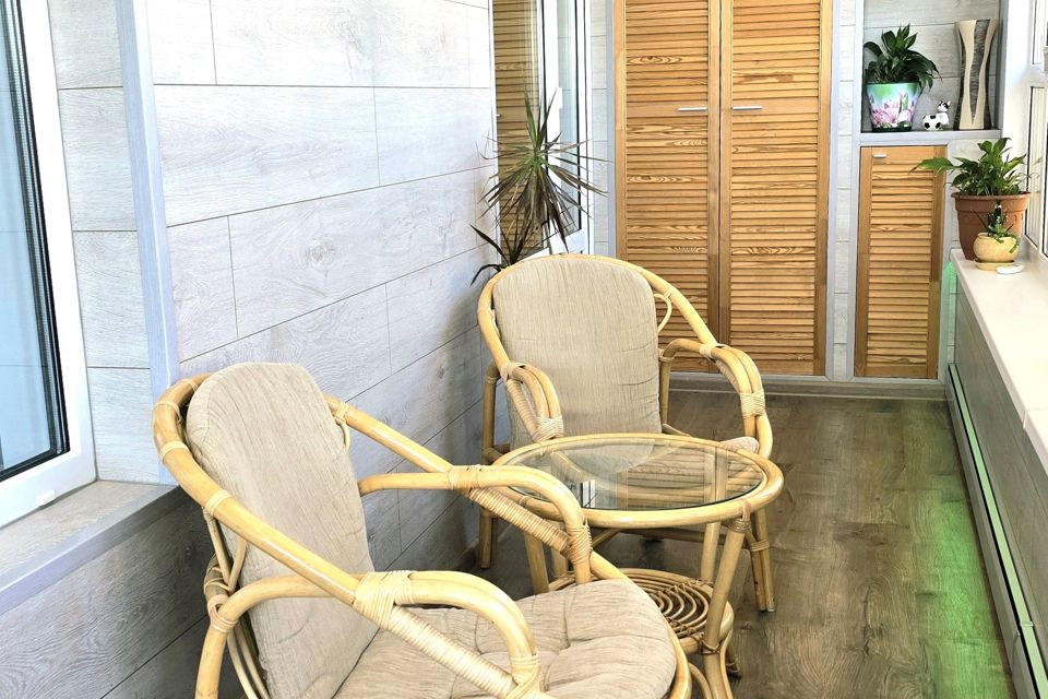 Продаётся 2-комнатная квартира, 57.3 м²