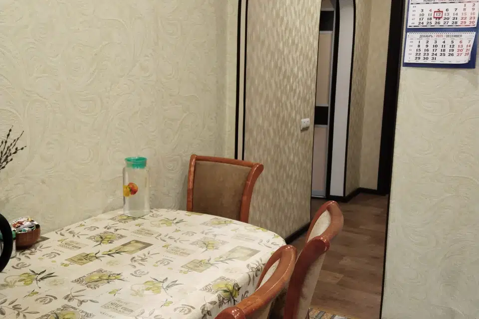 Продаётся 3-комнатная квартира, 72 м²