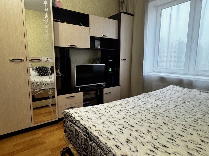 Продаётся 1-комнатная квартира, 41.3 м²