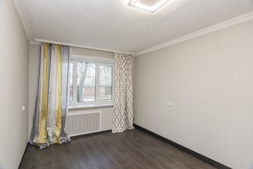 Продаётся 3-комнатная квартира, 61.9 м²