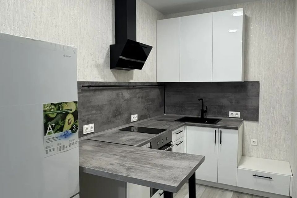 Продаётся 2-комнатная квартира, 40.6 м²