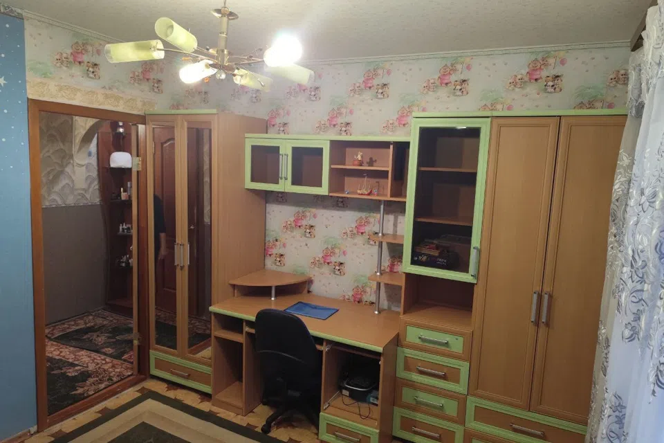 Продаётся 3-комнатная квартира, 70 м²