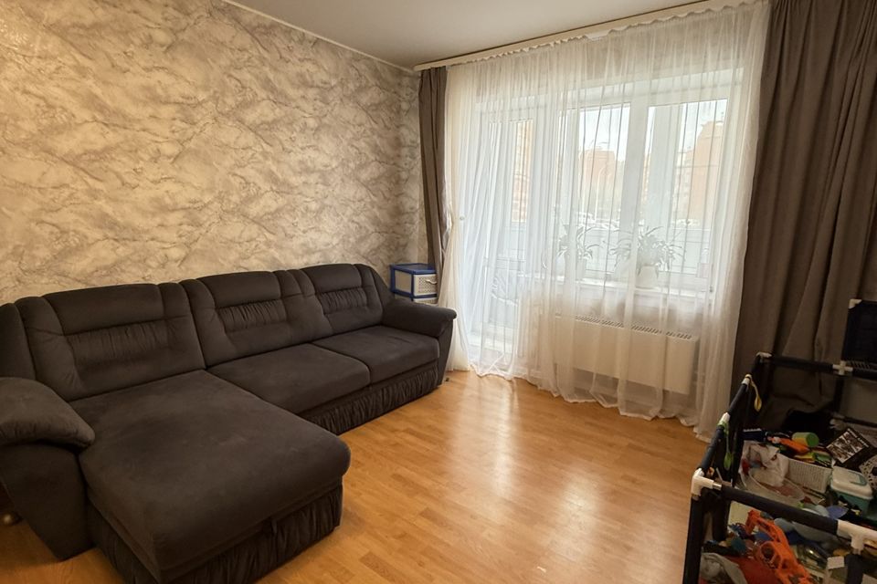 Продаётся 2-комнатная квартира, 66.1 м²