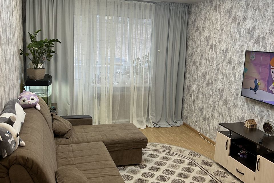 Продаётся 2-комнатная квартира, 43.8 м²