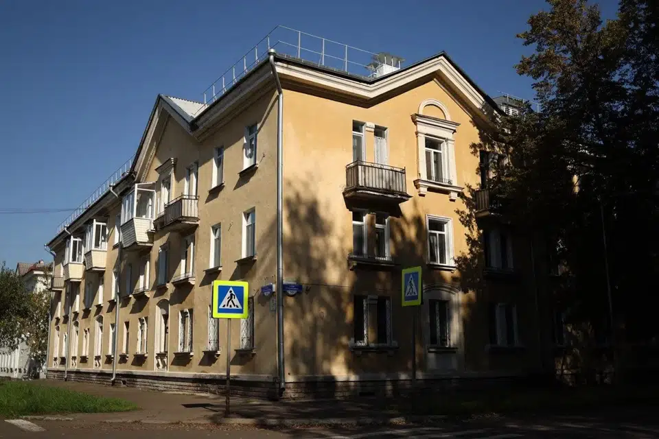 Продаётся 2-комнатная квартира, 56.8 м²