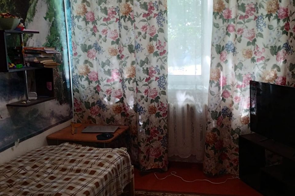 Продаётся 3-комнатная квартира, 46.6 м²