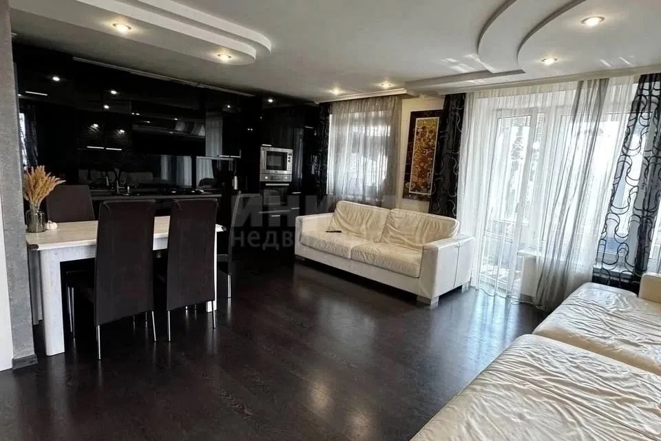 Продаётся 2-комнатная квартира, 59 м²