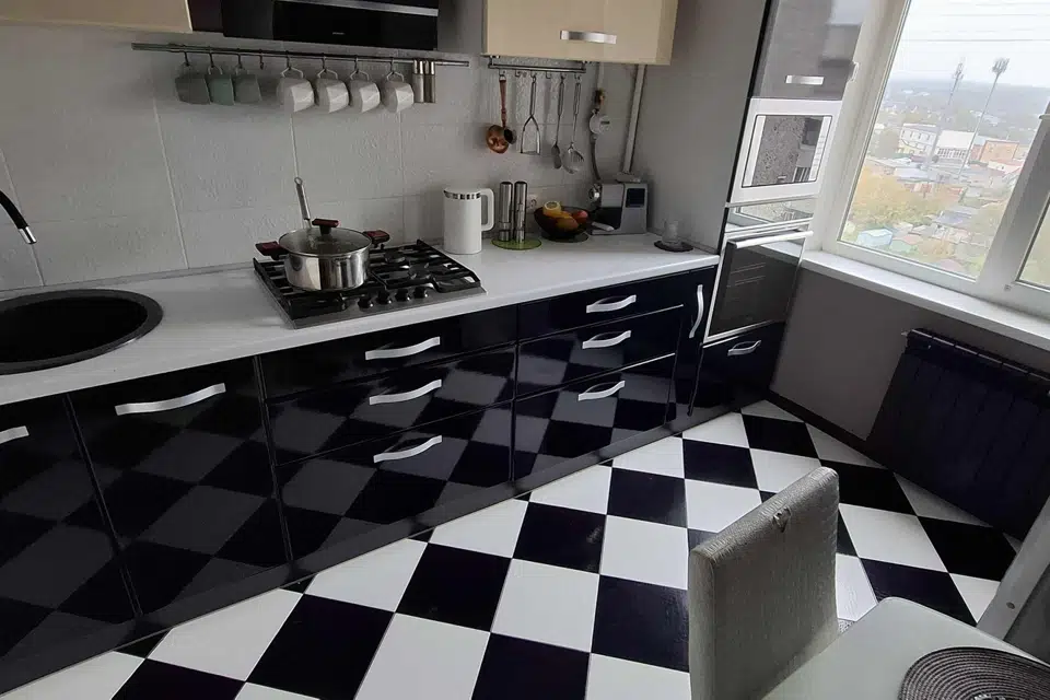 Продаётся 3-комнатная квартира, 61 м²