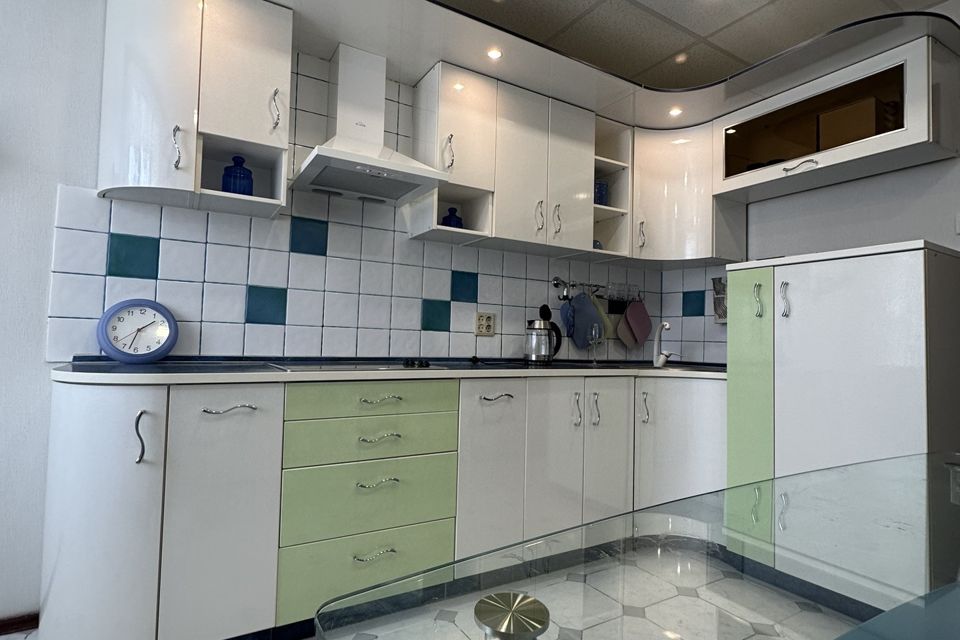 Продаётся 2-комнатная квартира, 74 м²