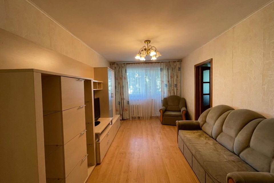 Продаётся 3-комнатная квартира, 56.3 м²