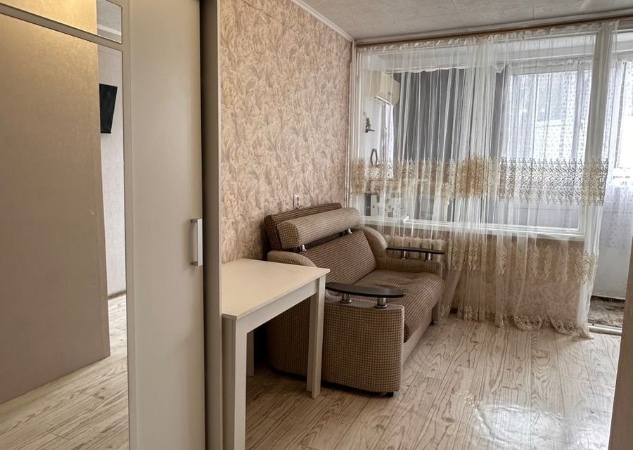 Продаётся комната в 1-комн. квартире, 15 м²