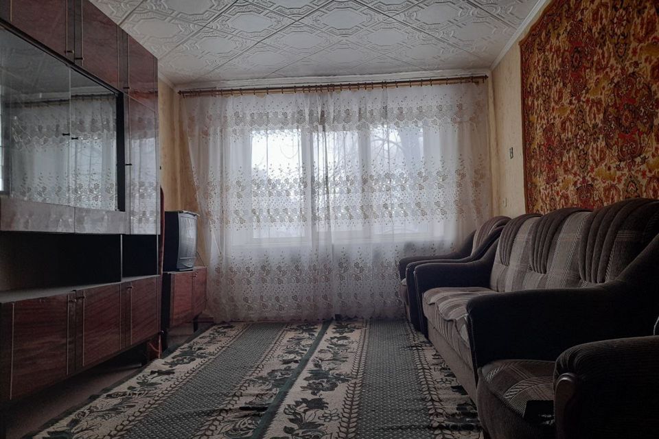 Продаётся 3-комнатная квартира, 60 м²
