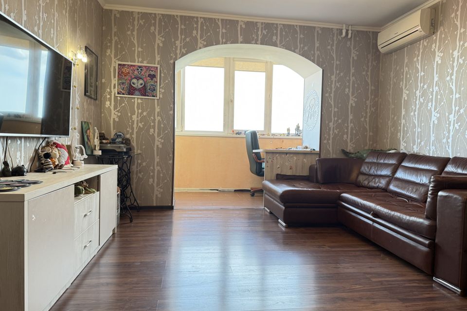 Продаётся 3-комнатная квартира, 69.3 м²