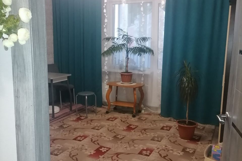 Продаётся 1-комнатная квартира, 41 м²