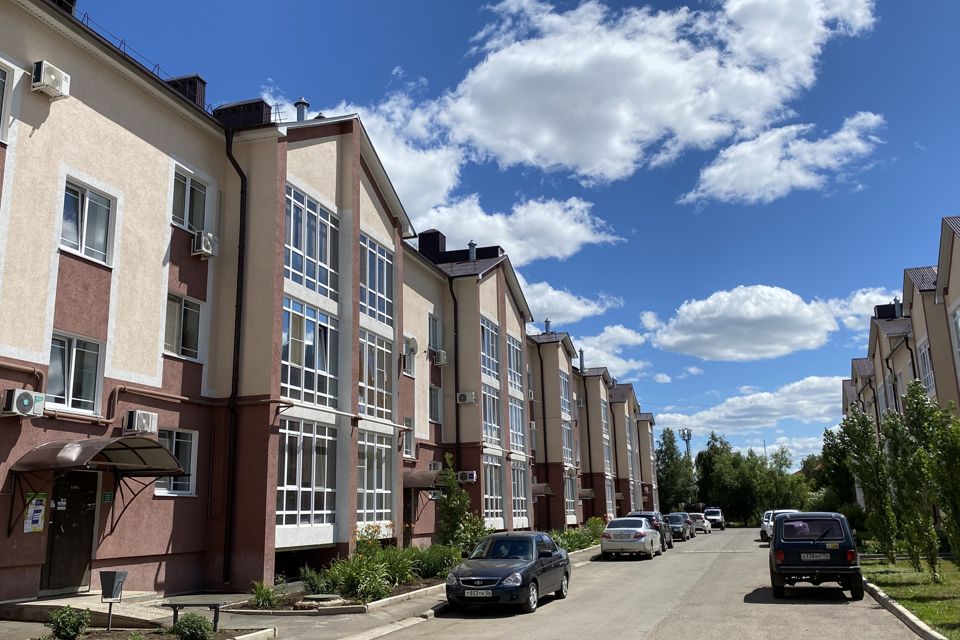 Продаётся 3-комнатная квартира, 74.7 м²