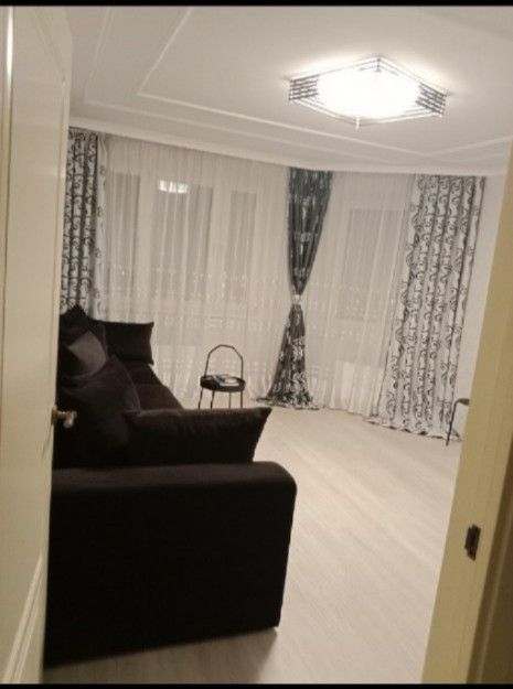 Продаётся 1-комнатная квартира, 42.5 м²
