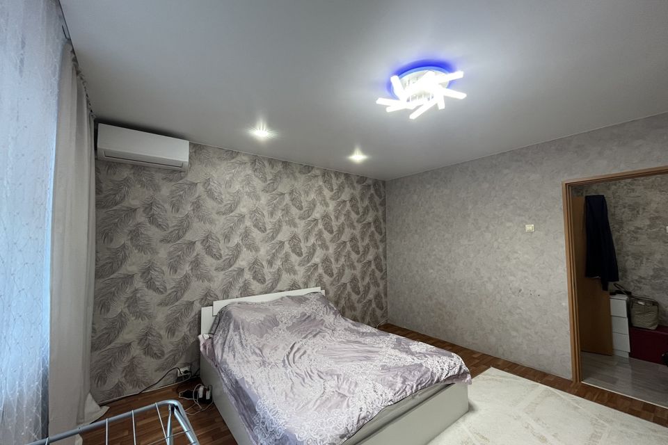 Сдаётся 1-комнатная квартира, 40.7 м²