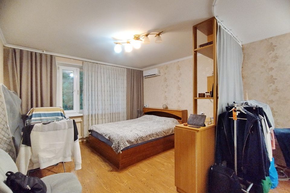 Продаётся 1-комнатная квартира, 39.3 м²