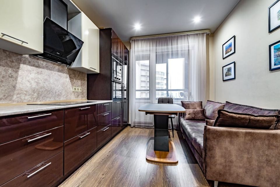 Продаётся 1-комнатная квартира, 38 м²
