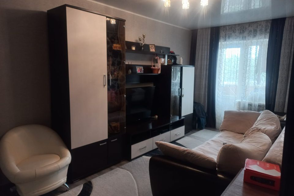 Продаётся 3-комнатная квартира, 54.9 м²