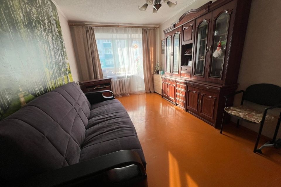 Продаётся 3-комнатная квартира, 58.3 м²