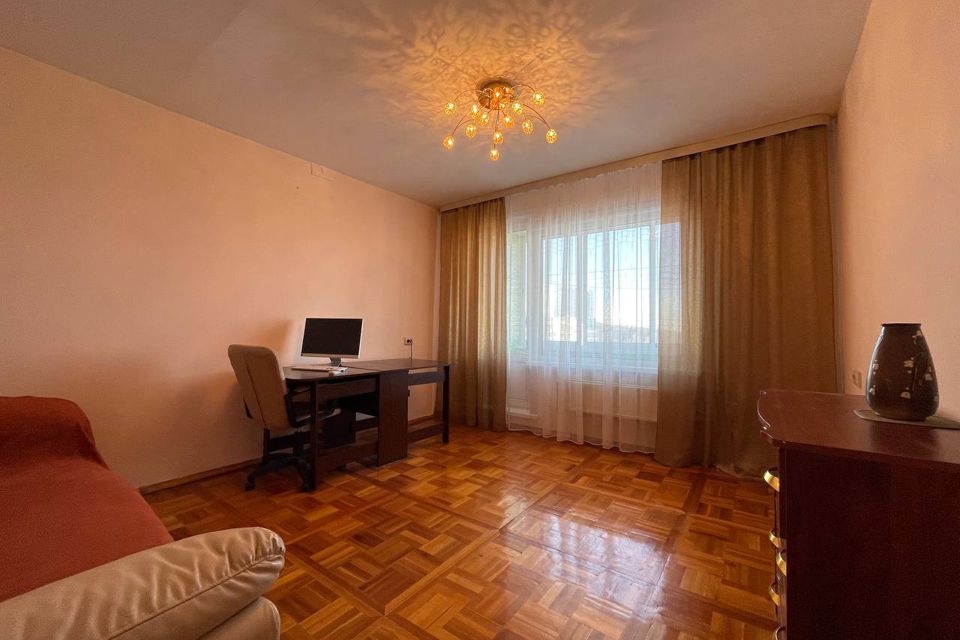 Продаётся 3-комнатная квартира, 69 м²