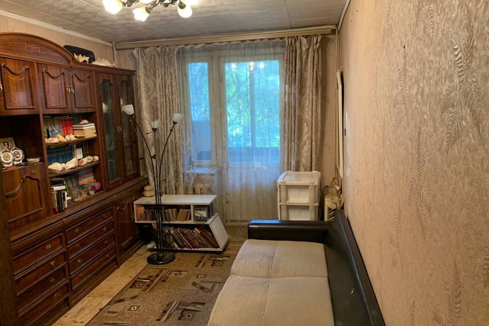 Продаётся 4-комнатная квартира, 73 м²