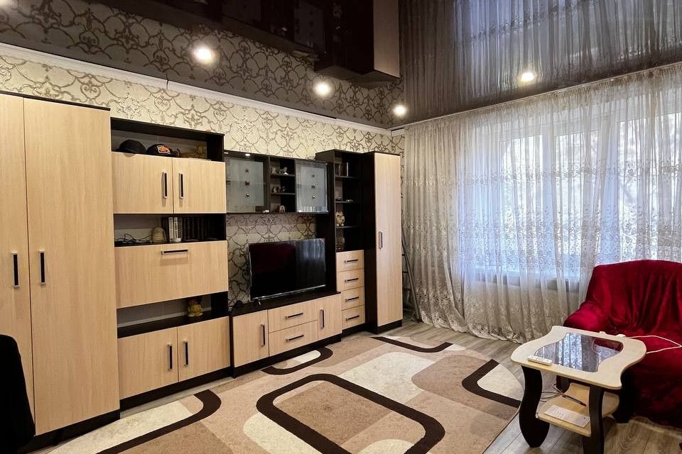 Продаётся 2-комнатная квартира, 48.8 м²