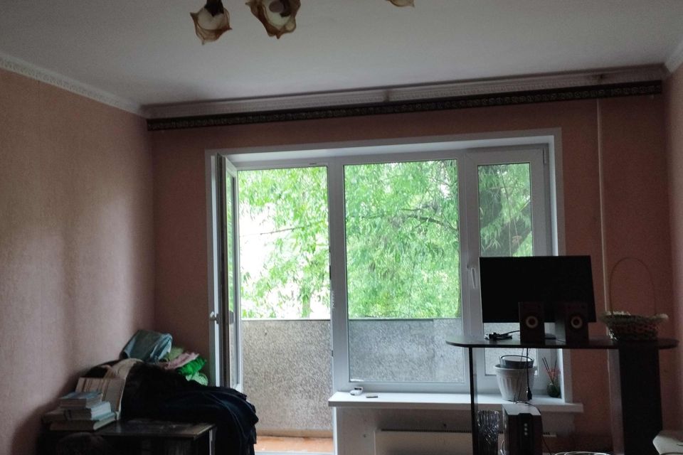 Продаётся 3-комнатная квартира, 59.3 м²