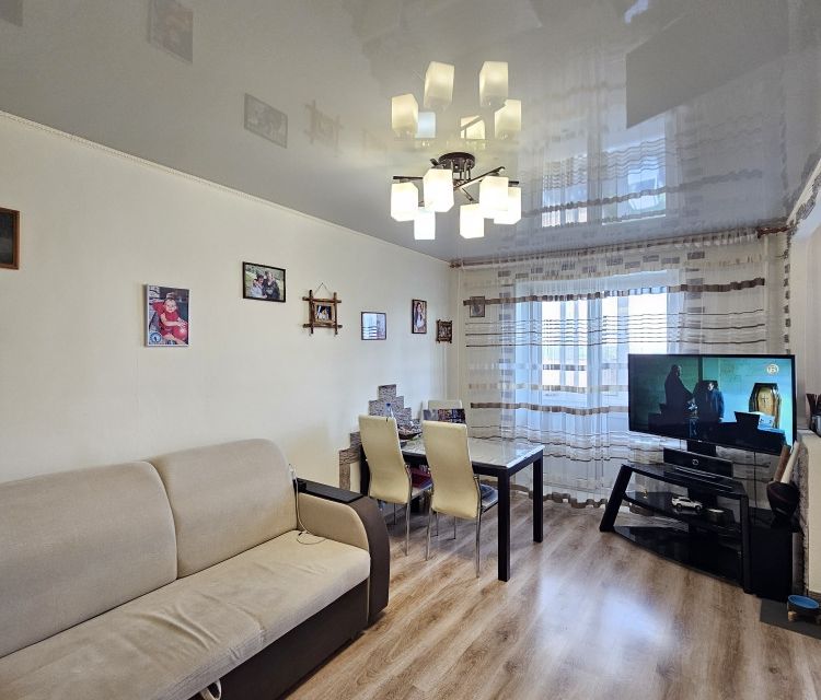 Продаётся 3-комнатная квартира, 58.7 м²