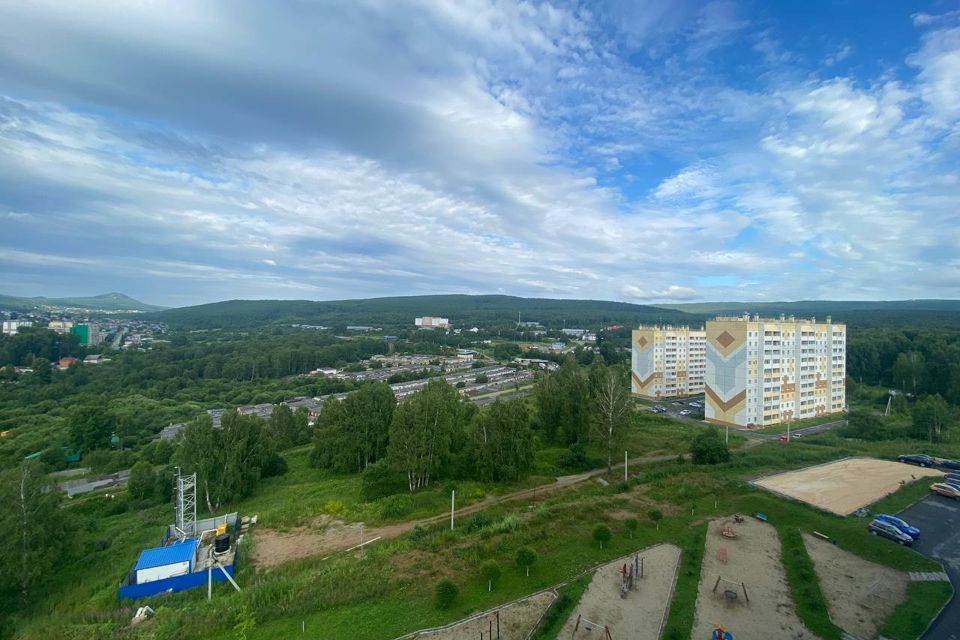 Продаётся 3-комнатная квартира, 64.9 м²