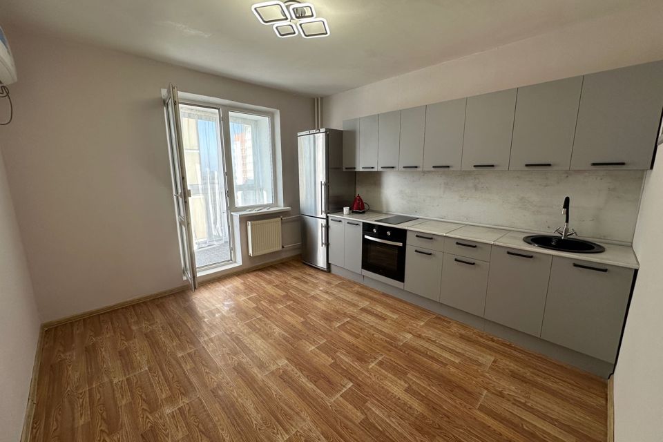 Продаётся 2-комнатная квартира, 56.8 м²