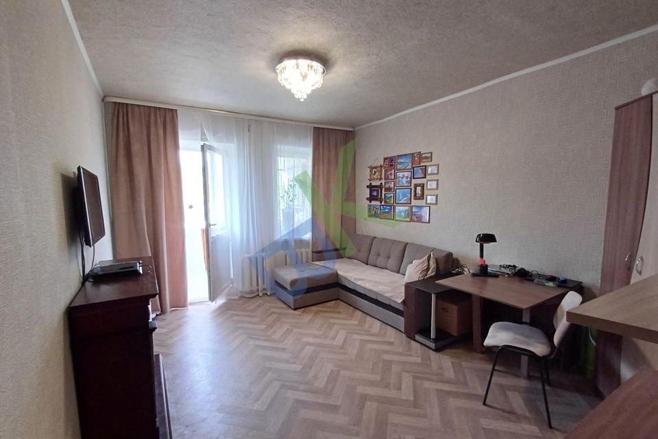 Продаётся 3-комнатная квартира, 54.5 м²