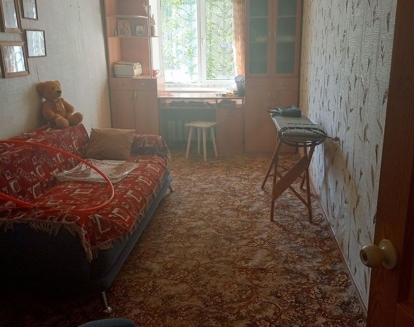 Продаётся 2-комнатная квартира, 40.8 м²
