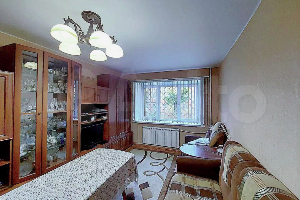 Продаётся 2-комнатная квартира, 42.3 м²