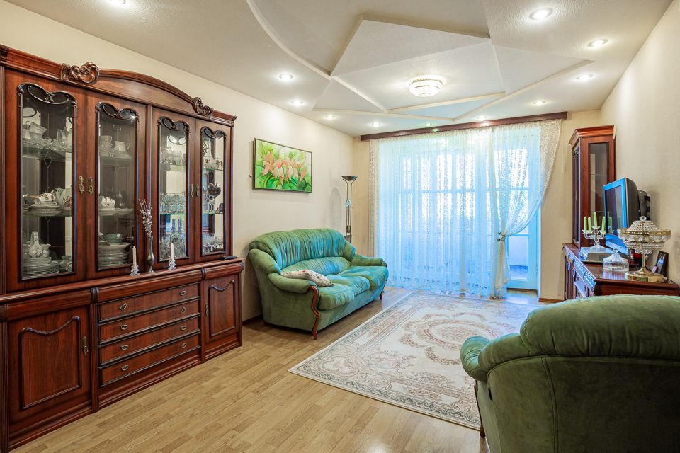Продаётся 3-комнатная квартира, 94 м²
