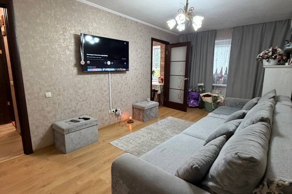 Продаётся 3-комнатная квартира, 58 м²