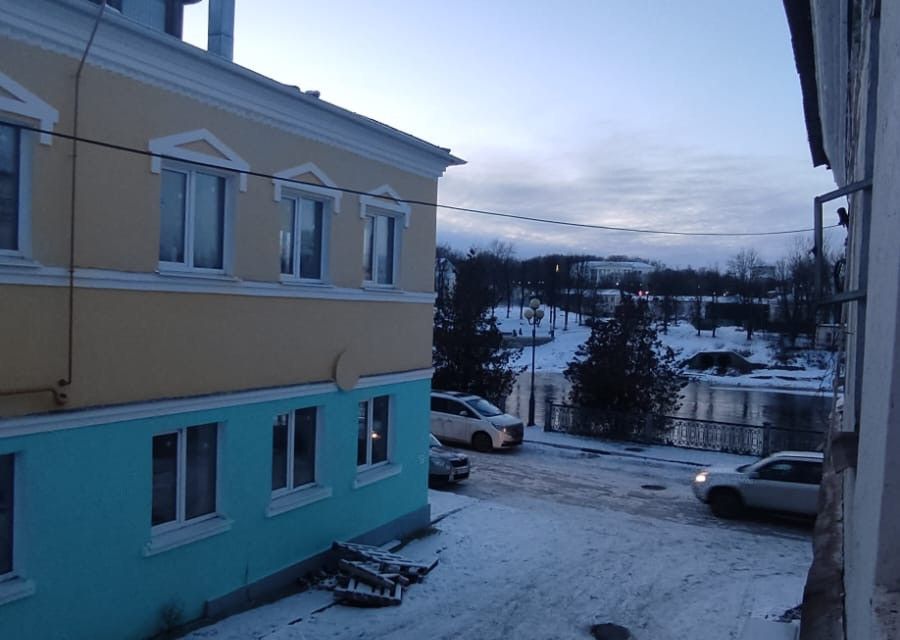 Продаётся комната в 3-комн. квартире, 18 м²